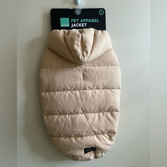 Fuzz Yard Jacket. Hooded with snap and Quilted. - Picture 1 of 7
